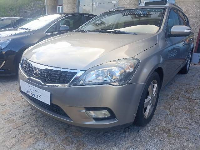 kia-ceed-1-6-crdi-sw-img1