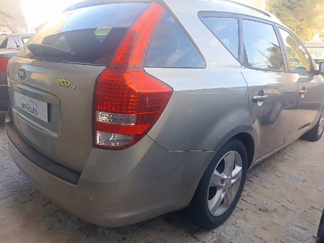 kia-ceed-1-6-crdi-sw-img3