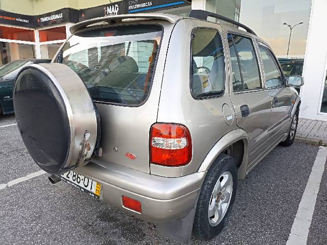 kia-sportage-2-0-tdi-4x4-img3
