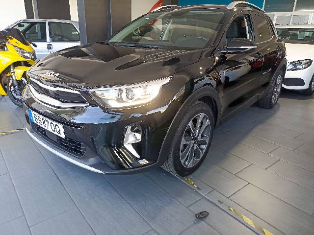 kia-stonic-1-0-img1