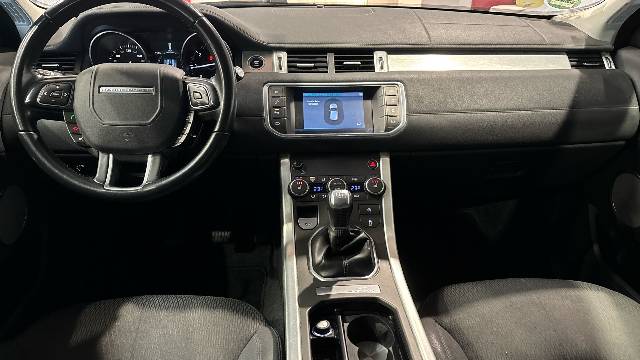 land-rover-evoque-d150-fwd-img4