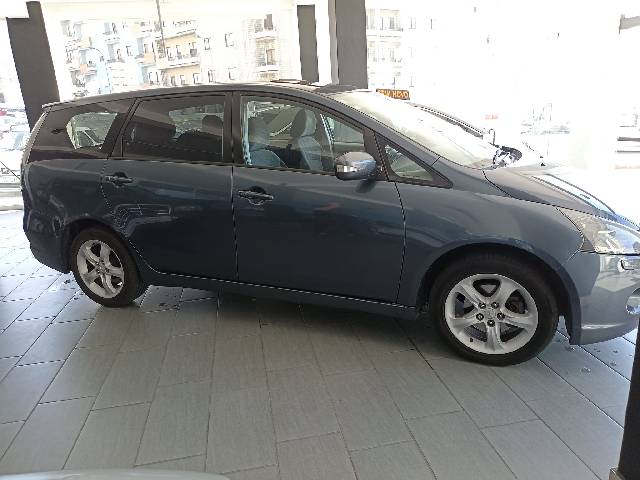 mitsubishi-grandis-2-0-did-img1