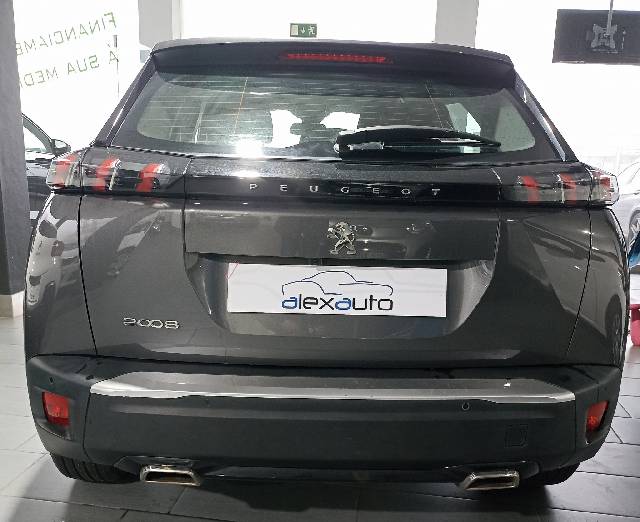 peugeot-2008-1-2-130-cv-cx-aut-img7