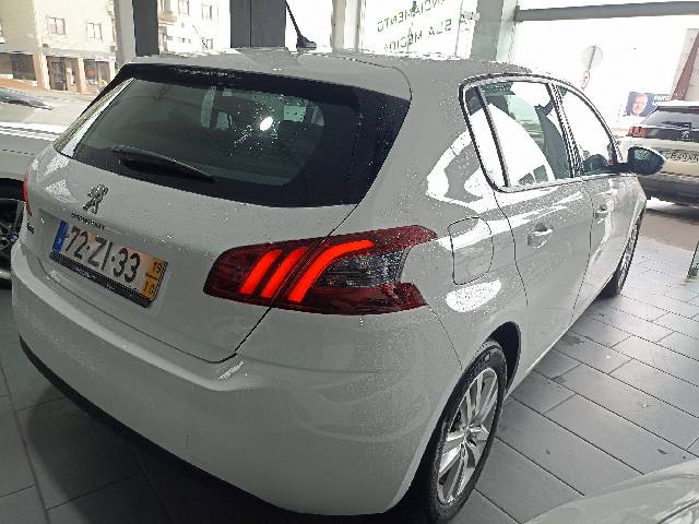 peugeot-308-1-5-hdi-102-cv-img3