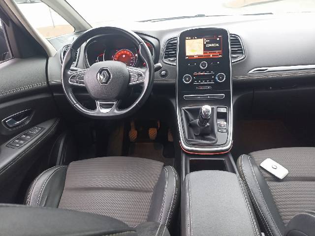 renault-grand-scenic-1-5-dci-110cv-img4