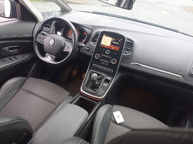 renault-grand-scenic-1-5-dci-110cv-img6