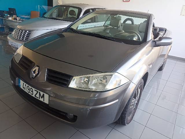 renault-megane-cabrio-16v-img1